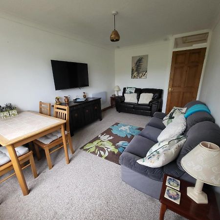 A Great Place For You And Your Dog To Stay Falmouth Exterior photo